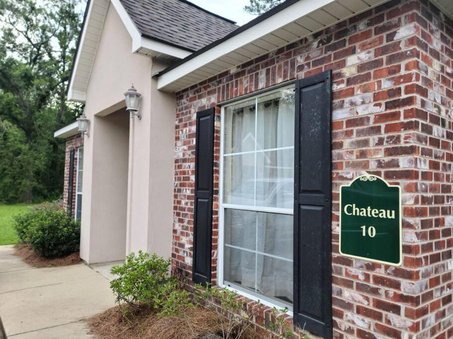 Chateau 10 Hammond Exterior foto